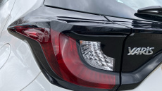 Toyota Yaris 1.5 Hybrid Icon 5dr CVT Hybrid Hatchback